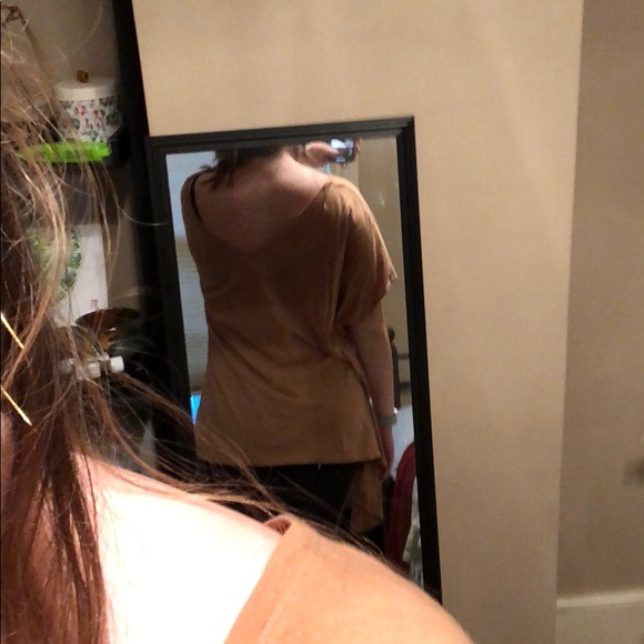 Urban Outfitters shirt! - Picture 3 of 3